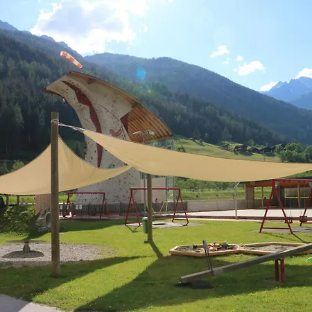 Apartament Goldene Zehn Dollach