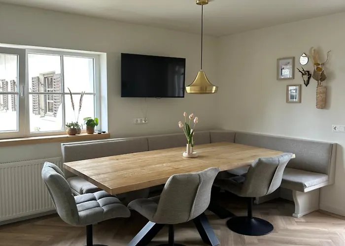 Goldene Zehn Dollach