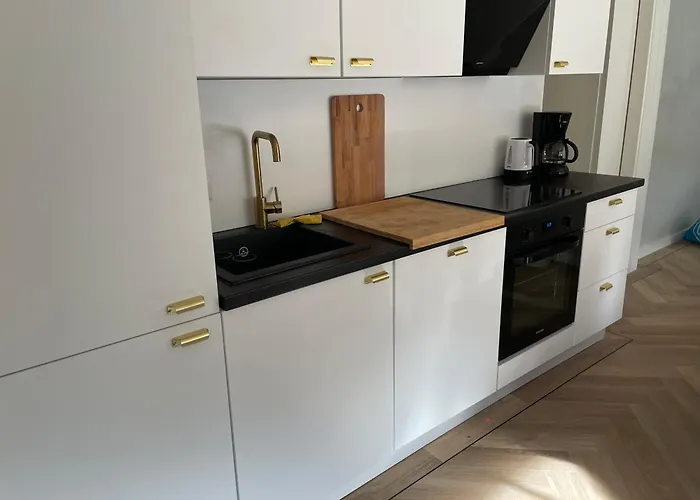 Goldene Zehn Apartament *